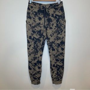 Lululemon City Sweat Jogger Artifact And Black Patterned